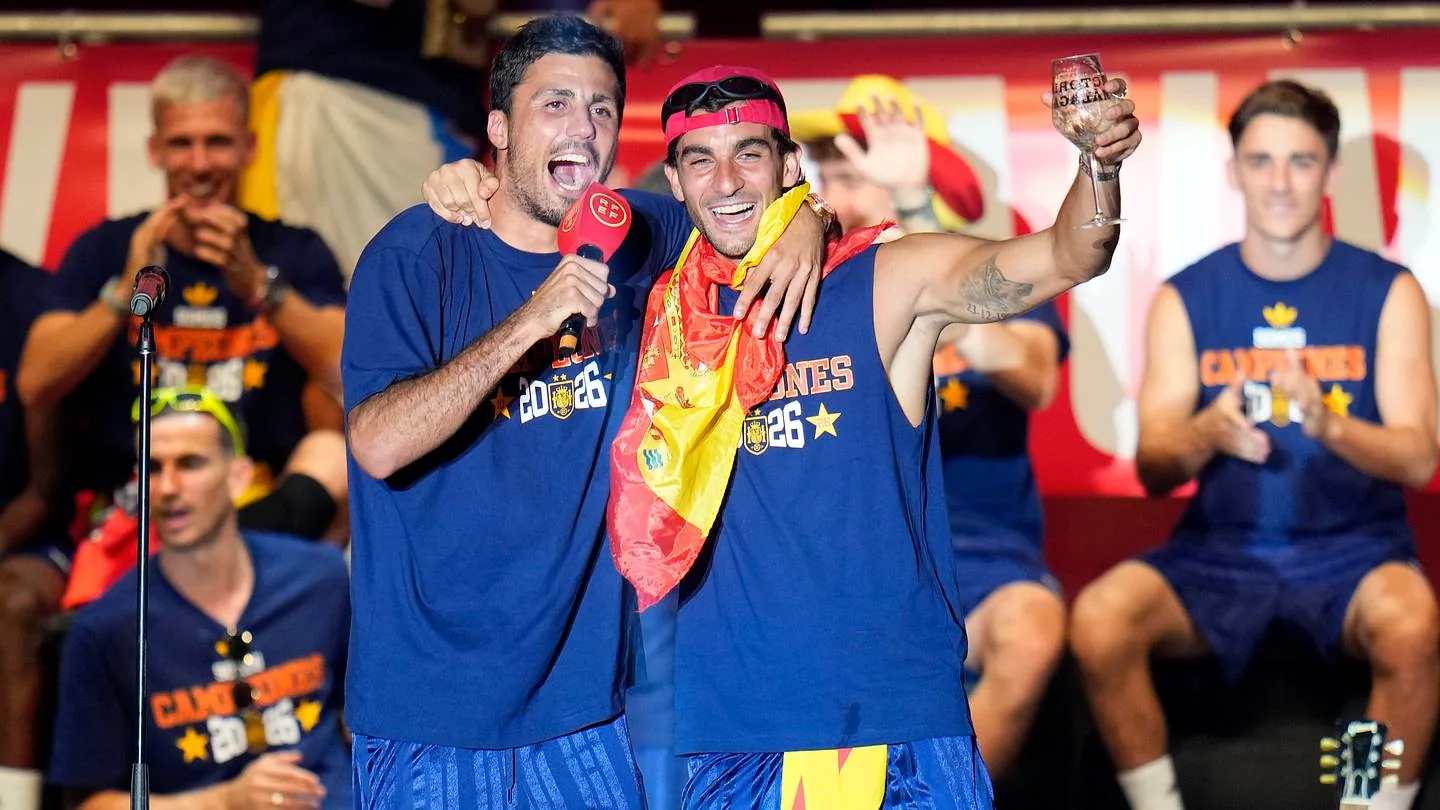 Rodri transfer news: Man City reject £55m bid from Barcelona for World Cup-winning midfielder